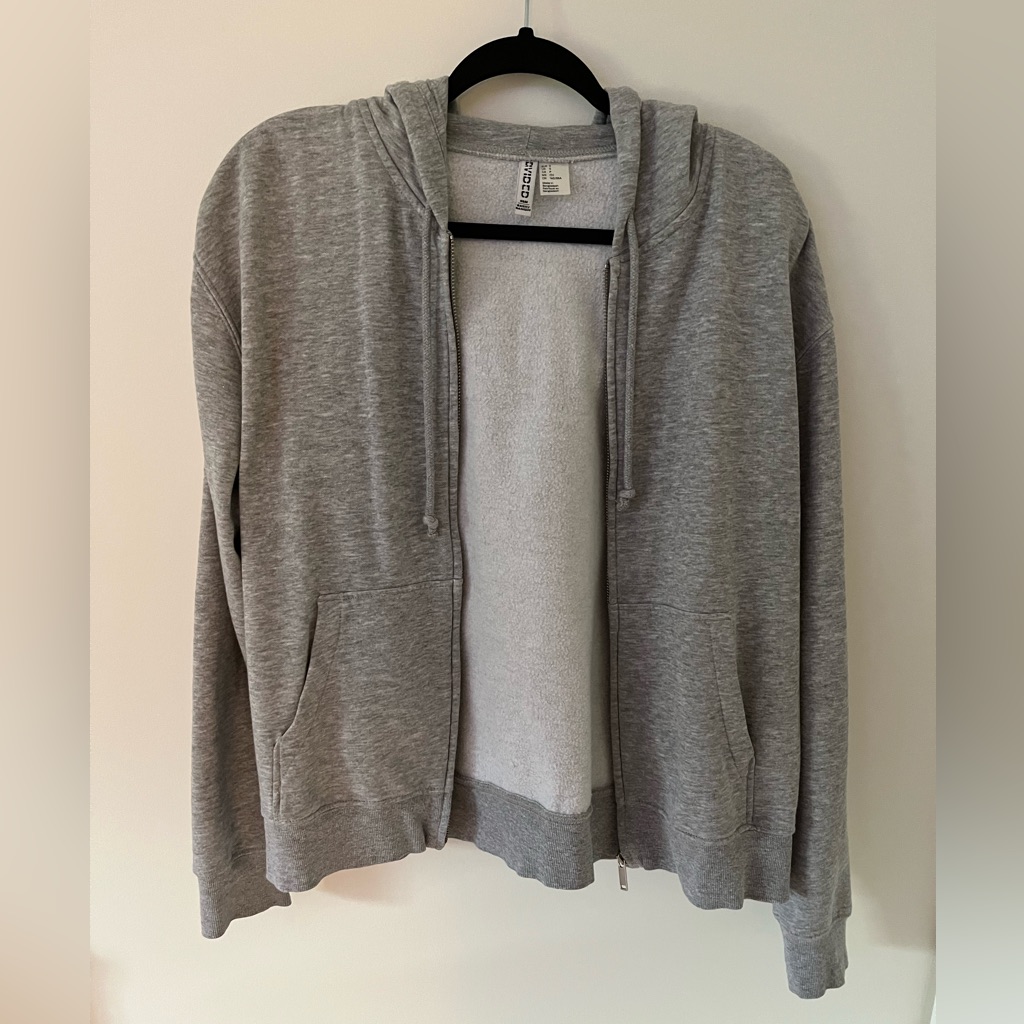 H&M, Divided | Basic Gray Zip Up